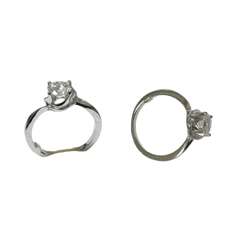 Anello solitario moissanite