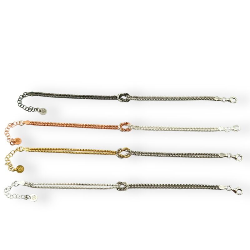 Bracciale nodo infinito.