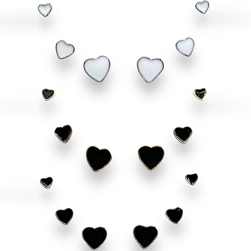 Blister di orecchini 3 coppie di cuori.