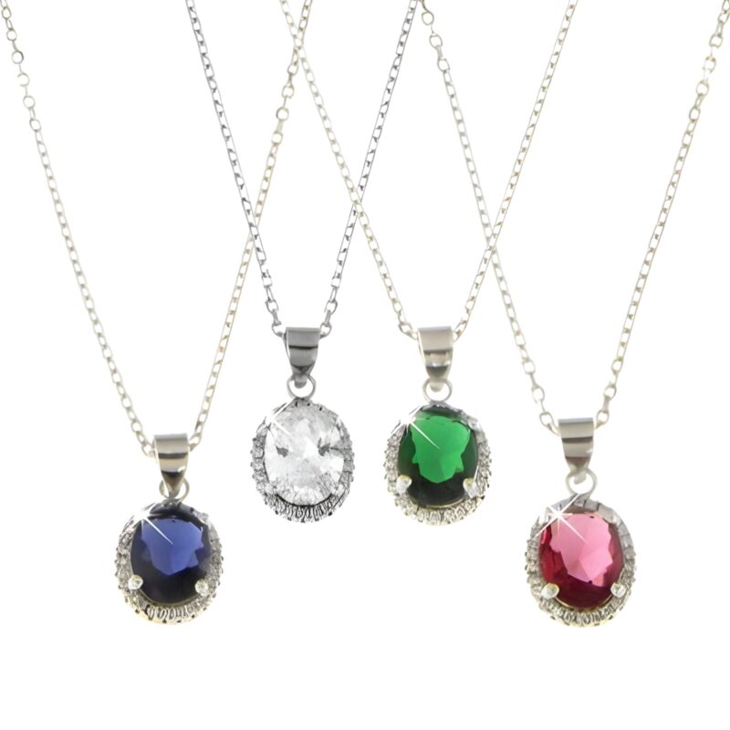 Collana pendente ovale con zirconi