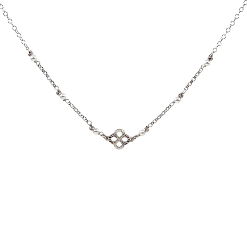 Collana quadrifoglio e perle