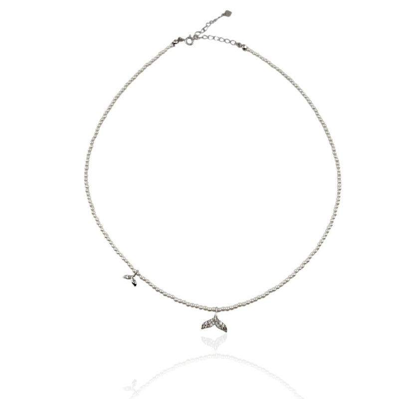 Collana coda di balena