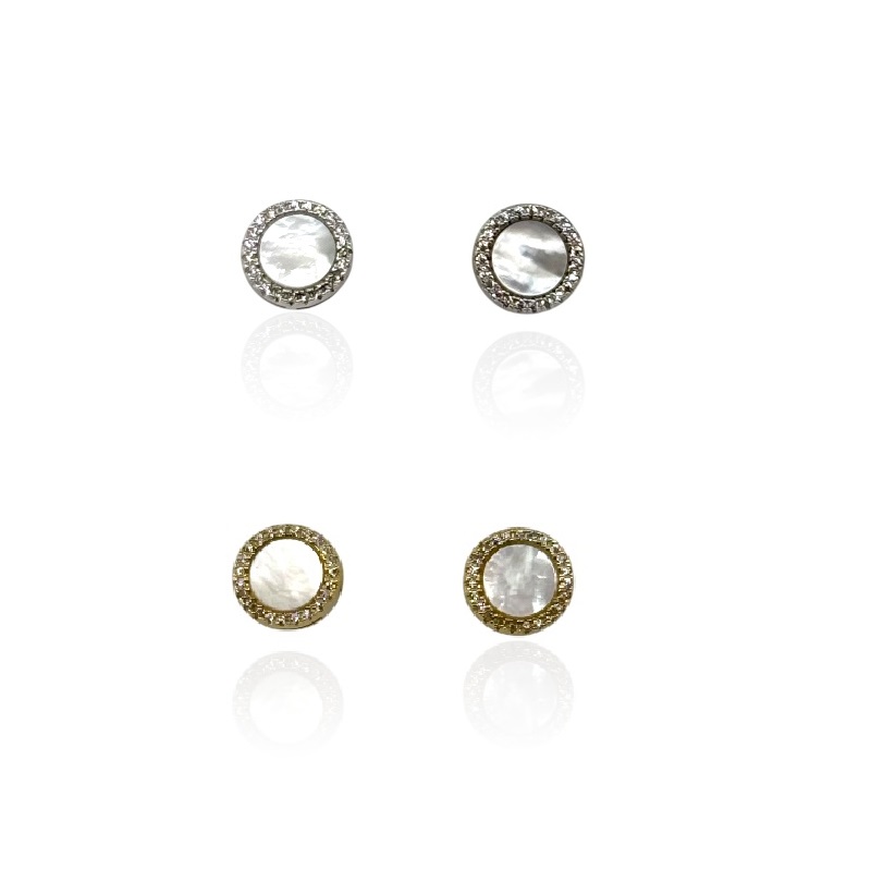 Orecchini tondi con madreperla