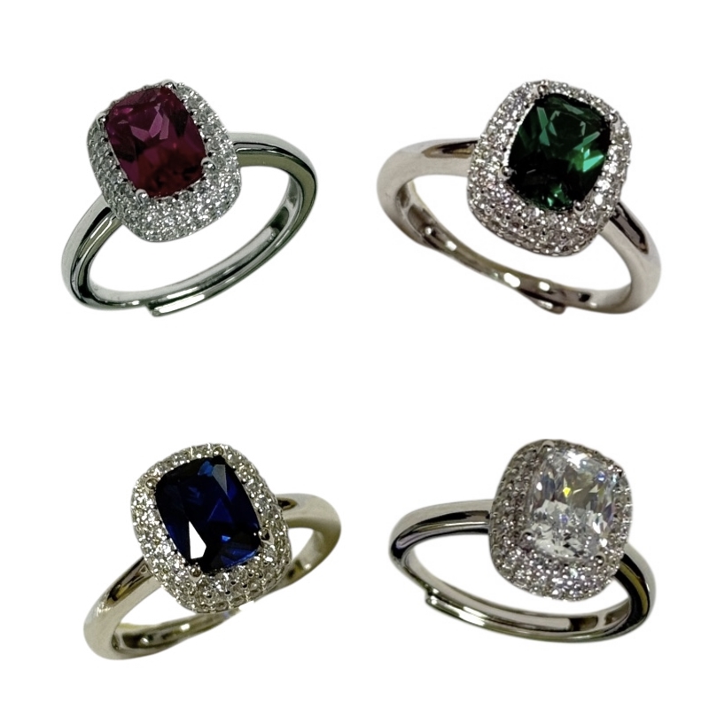 Anello regolabile con zircone rettangolare