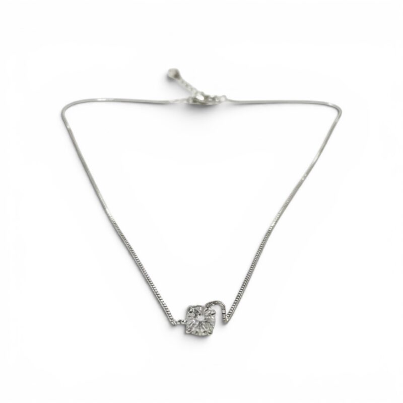 Collana punto luce in moissanite da 4 mm