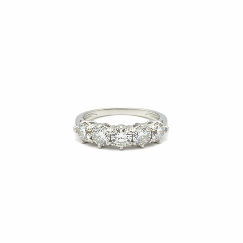 Anello in moissanite da 5 pietre