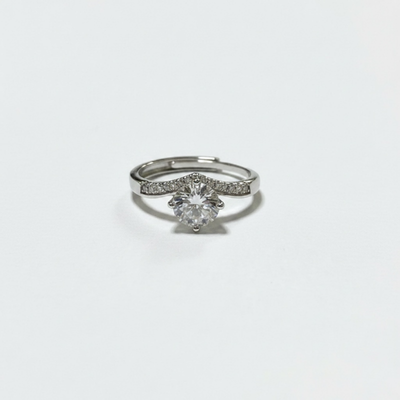 Anello in moissanite da 5 mm